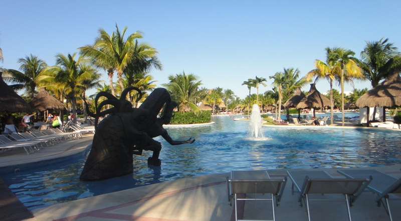 Grand Mayan pool serpent head